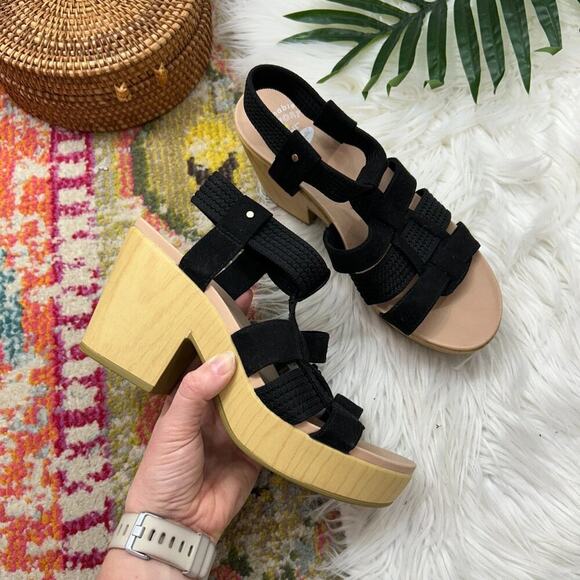 Dr. Scholl's Neutral Black Chunky Platform Heeled Blossom Sandal 7.5 - Picture 1 of 11